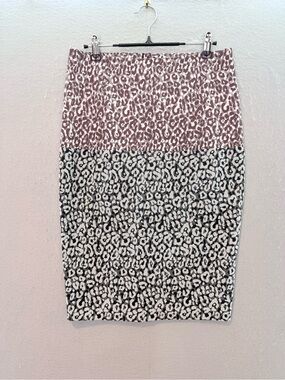 PINKO - women’s Leopard print midi pencil skirt above the knee colorblock size 6